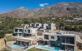 Porti Villas Iraklis