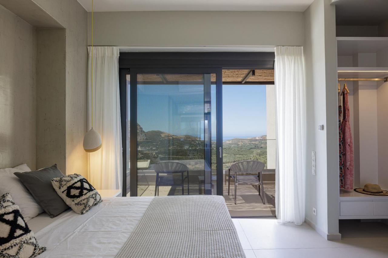 Porti Villas Iraklis Asomatoi Exterior photo