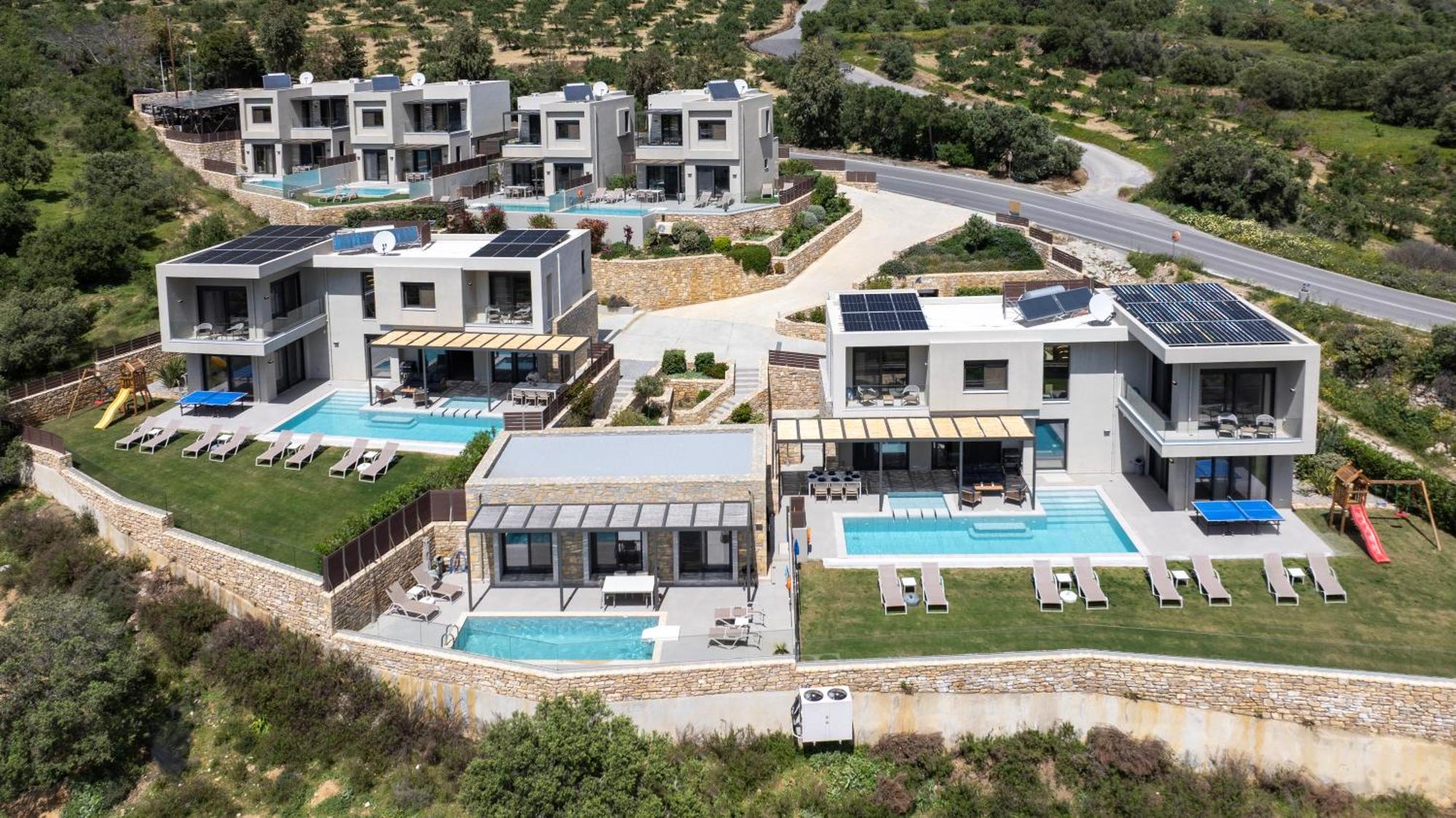 Porti Villas Iraklis Asomatoi Exterior photo