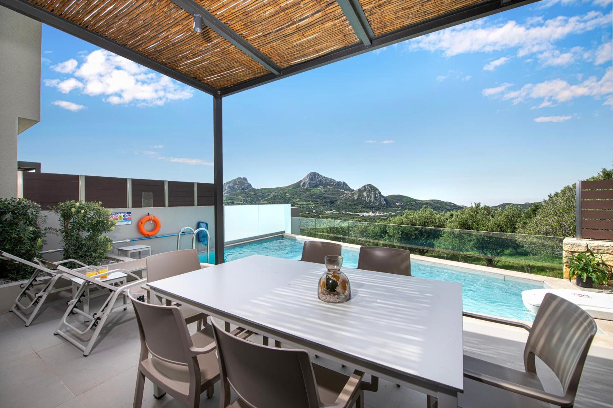 Porti Villas Iraklis Asomatoi Exterior photo