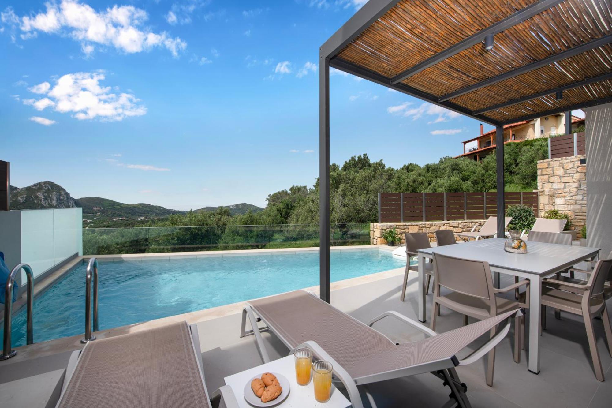 Porti Villas Iraklis Asomatoi Exterior photo