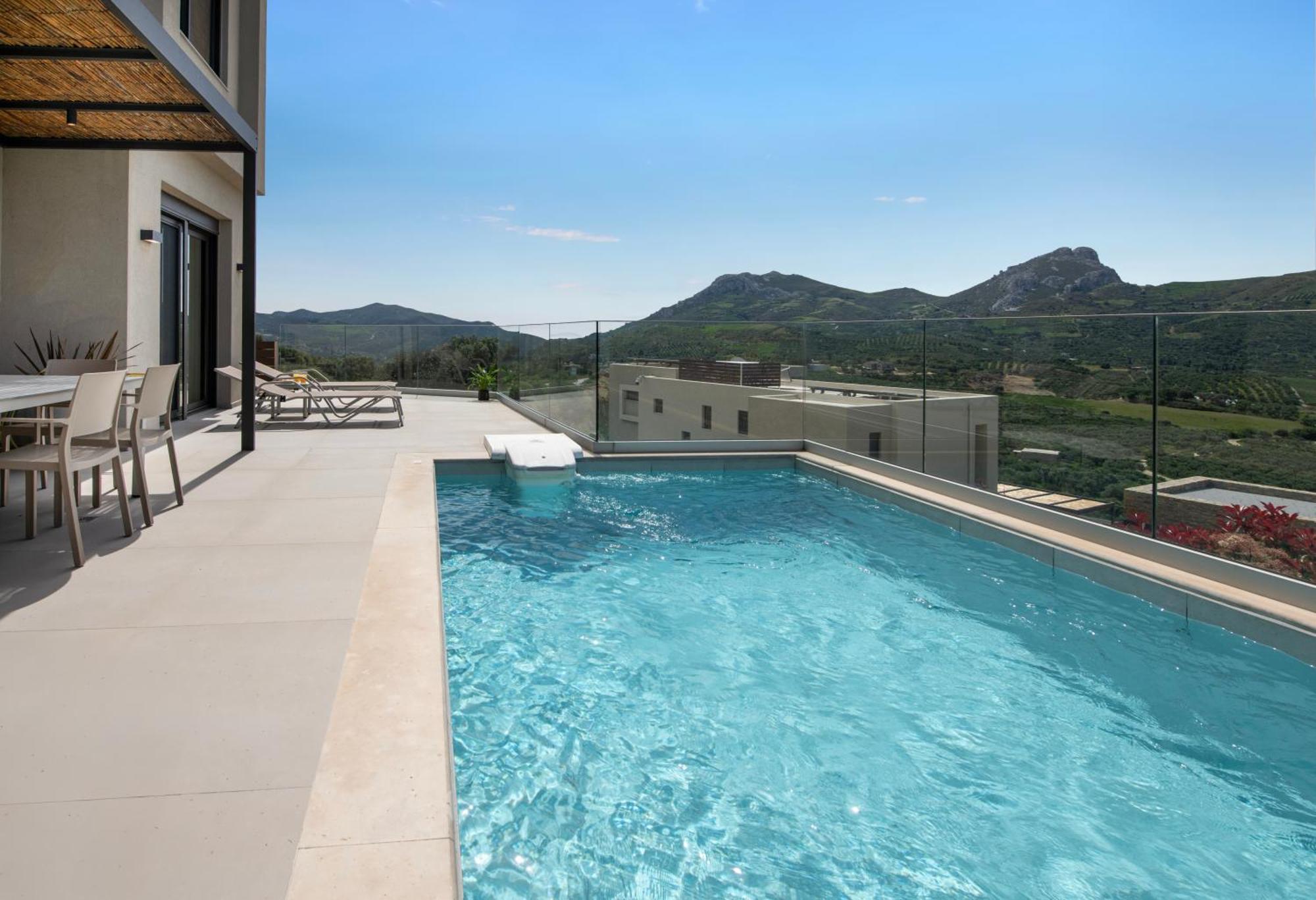 Porti Villas Iraklis Asomatoi Exterior photo