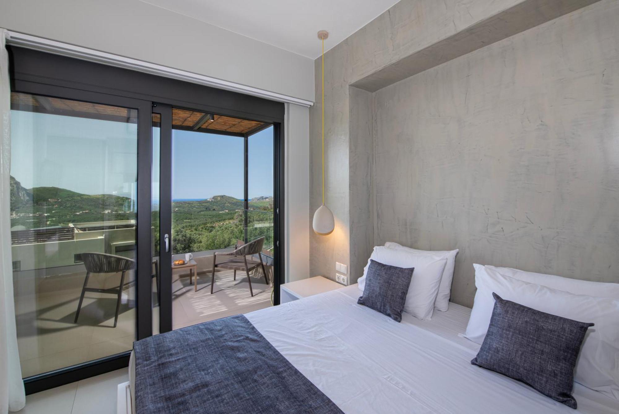 Porti Villas Iraklis Asomatoi Exterior photo