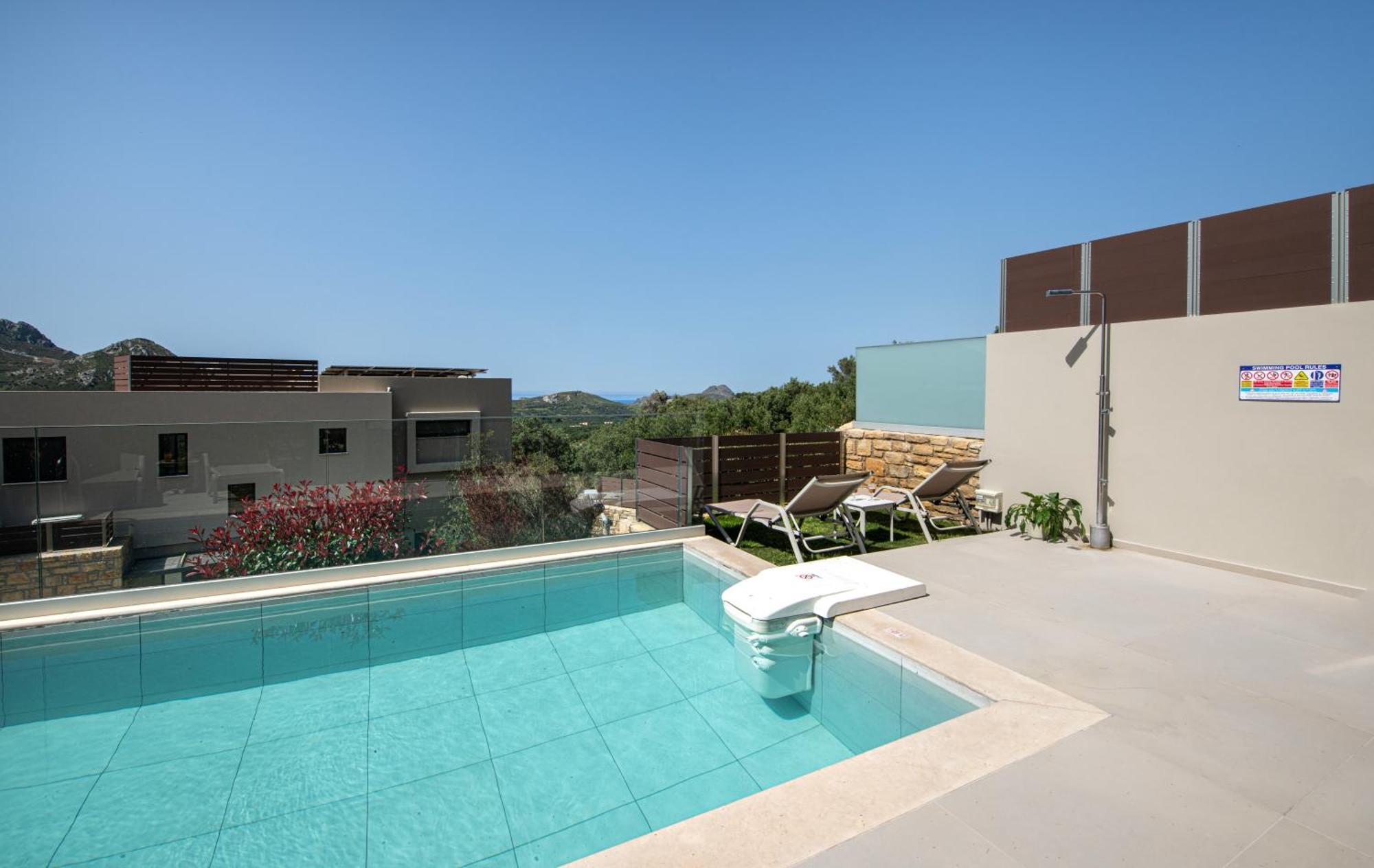 Porti Villas Iraklis Asomatoi Exterior photo
